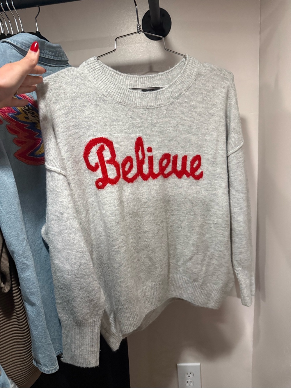 Vince Camuto Light Gray Crewneck Sweater with Red 'Believe' Script